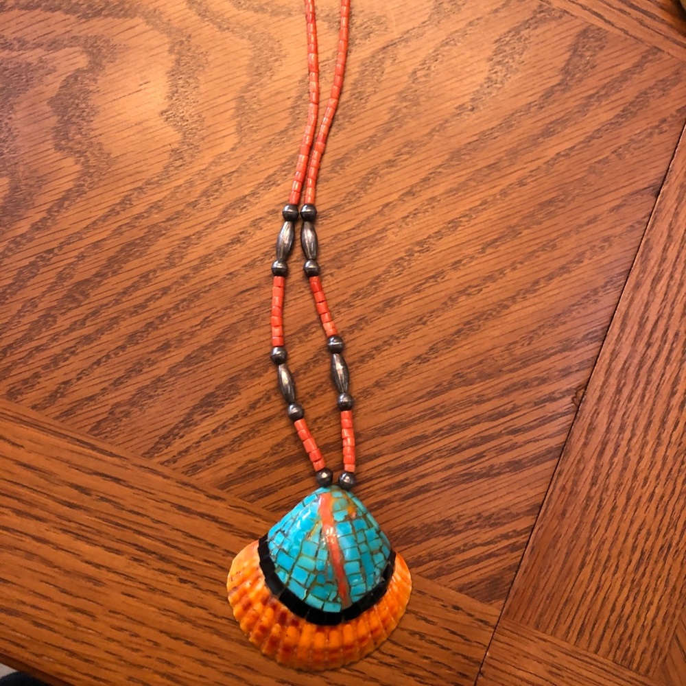 Turquoise shell necklace